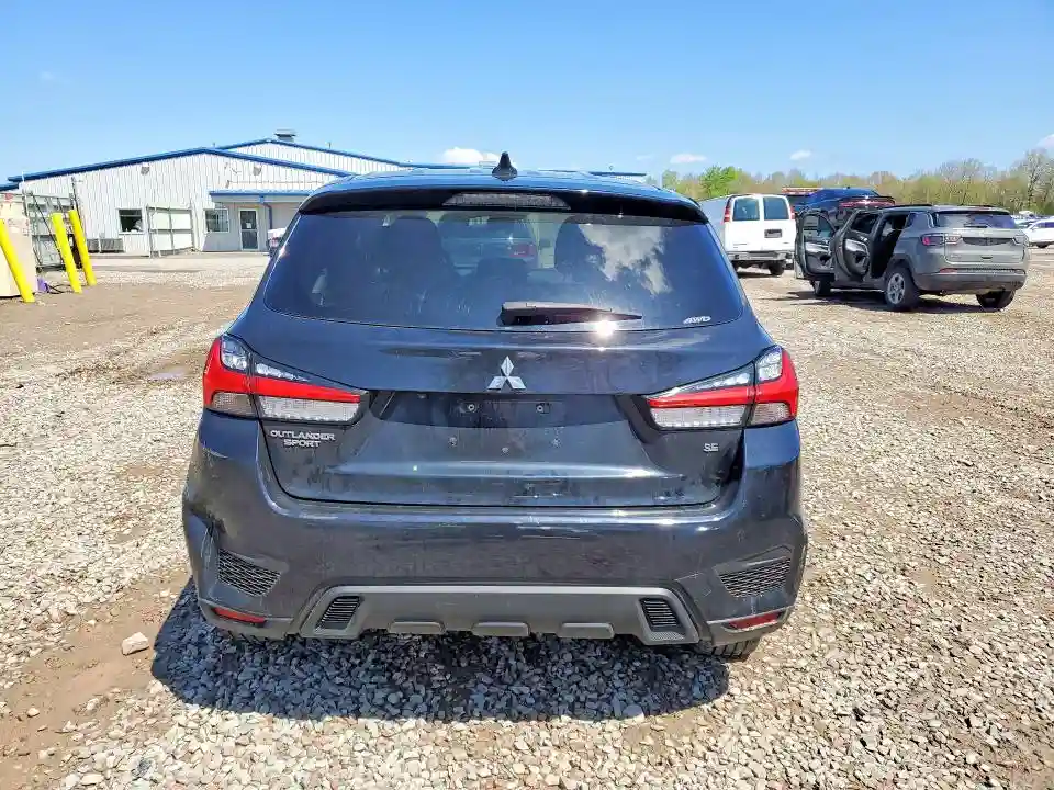 JA4ARUAUXMU025838 2021 MITSUBISHI OUTLANDER-5