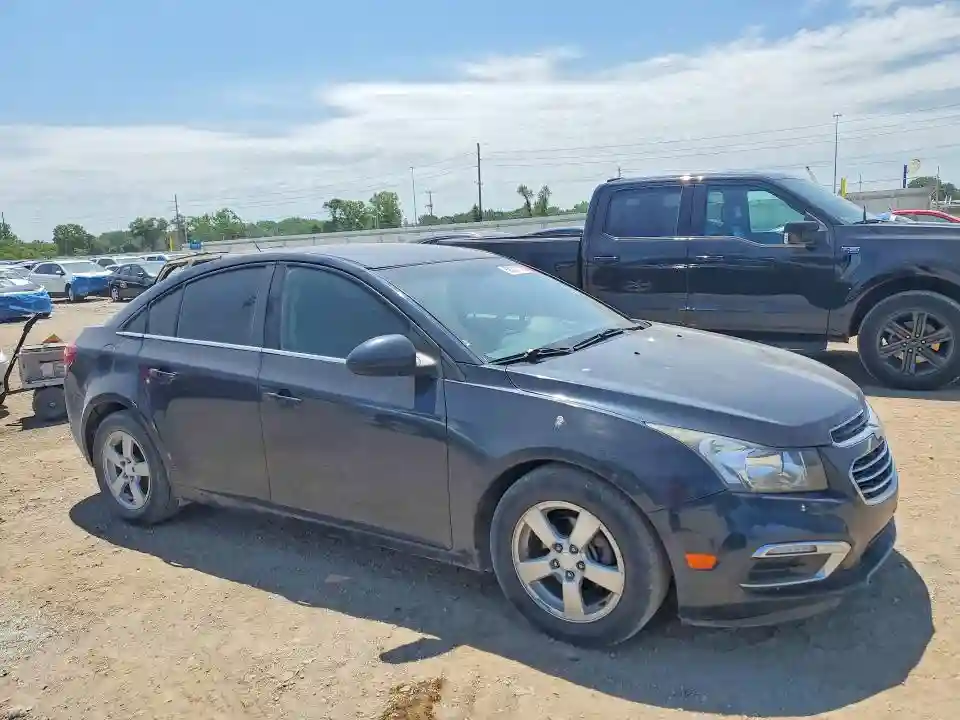 1G1PE5SB8G7182424 2016 CHEVROLET CRUZE-3