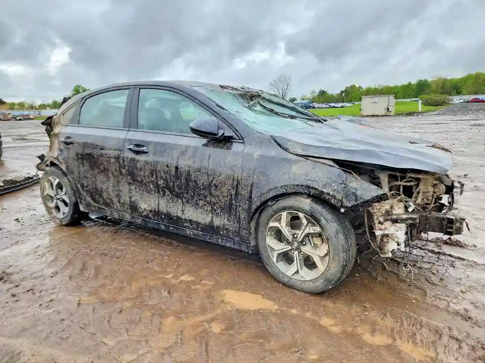 3KPF24AD7ME297682 2021 KIA FORTE-3