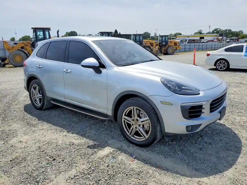 WP1AB2A22FLA60118 2015 PORSCHE CAYENNE-3