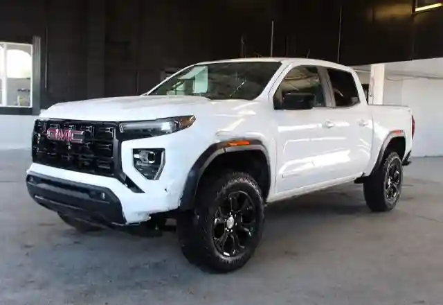 1GTP6BEK9R1135651 2024 GMC CANYON-1