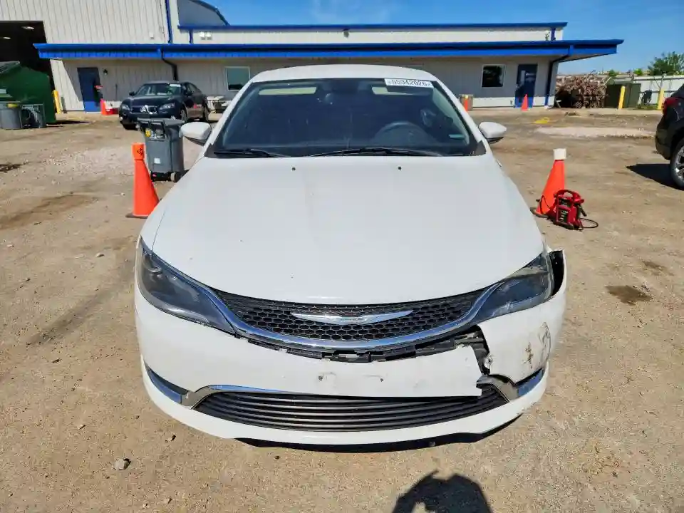 1C3CCCAB2GN167824 2016 CHRYSLER 200-4