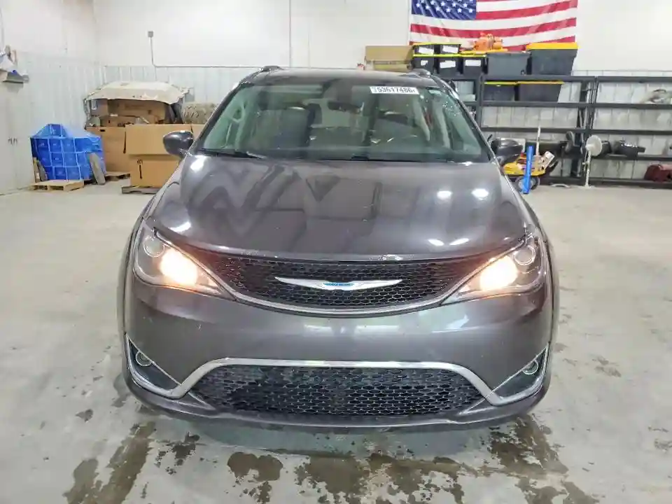 2C4RC1BGXJR123231 2018 CHRYSLER PACIFICA-4
