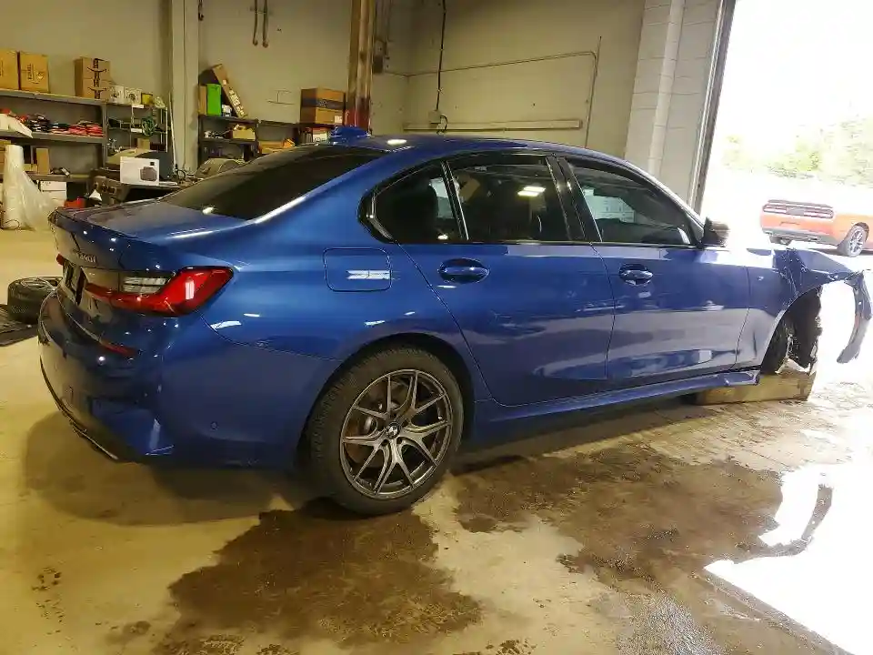 WBA5U9C01LFJ66987 2020 BMW M3-2