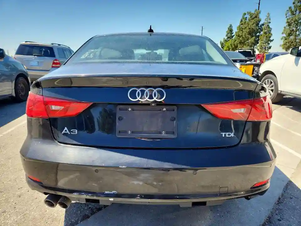 WAUAJGFF3F1101524 2015 AUDI A3-5