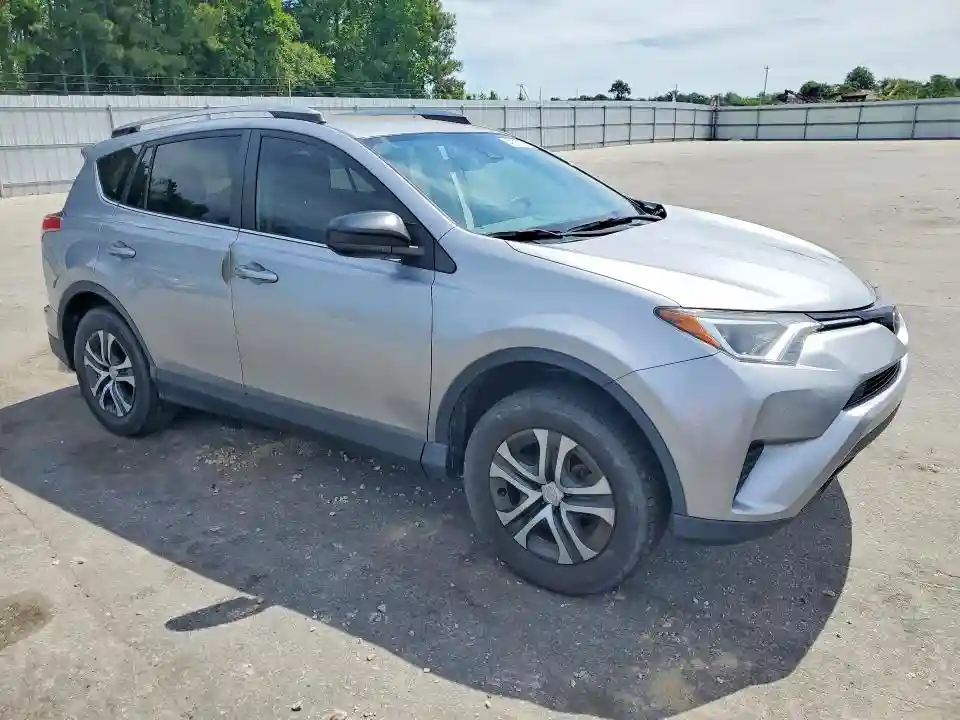 JTMZFREV7JD127319 2018 TOYOTA RAV4-3
