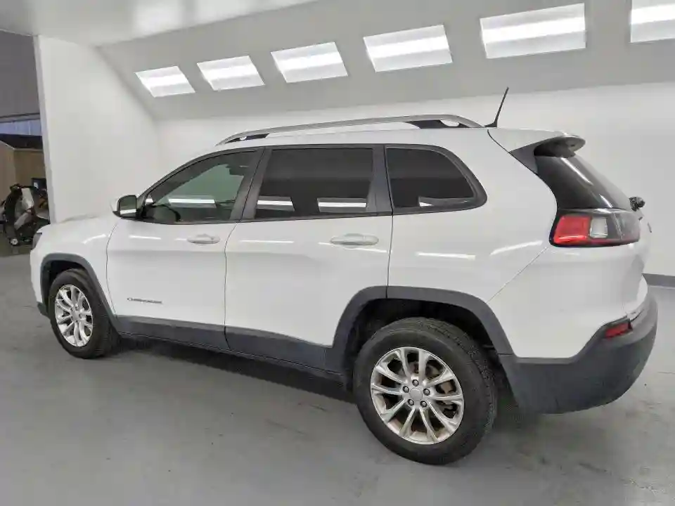 1C4PJLCB8LD561618 2020 JEEP CHEROKEE-1