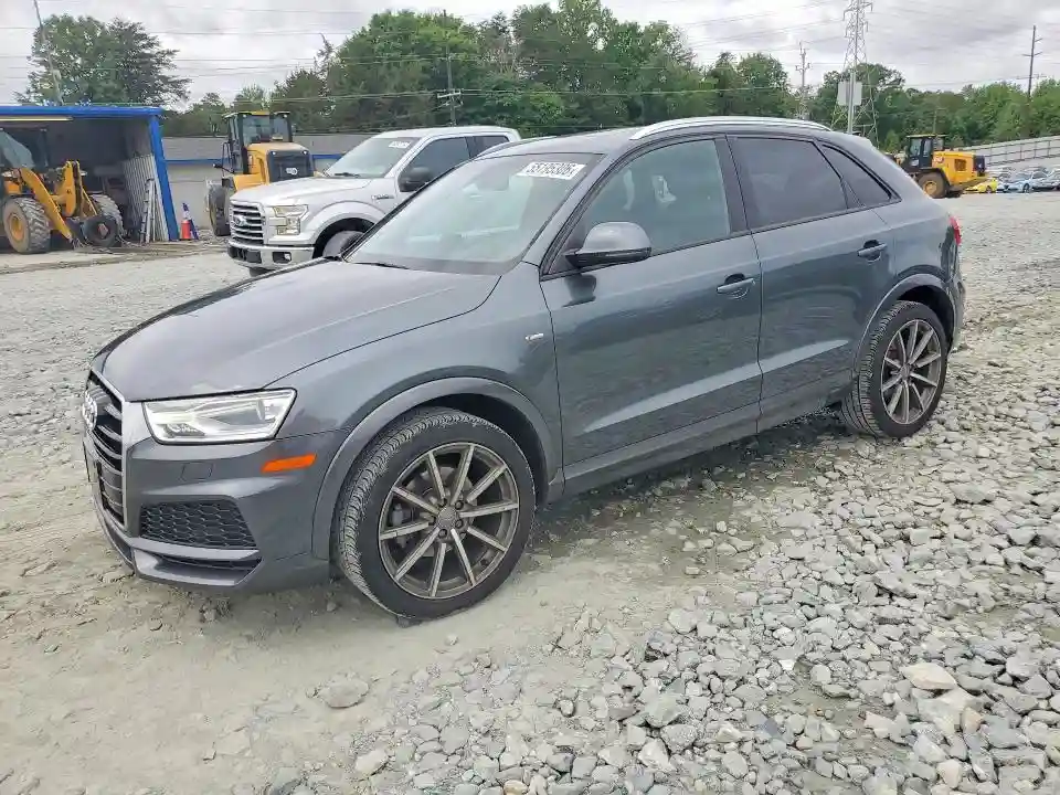 WA1ECCFS9JR025249 2018 AUDI Q3-0