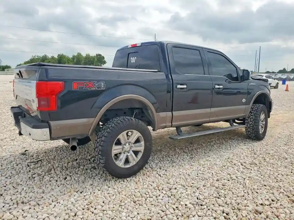 1FTEW1EG9JFC27816 2018 FORD F150-2