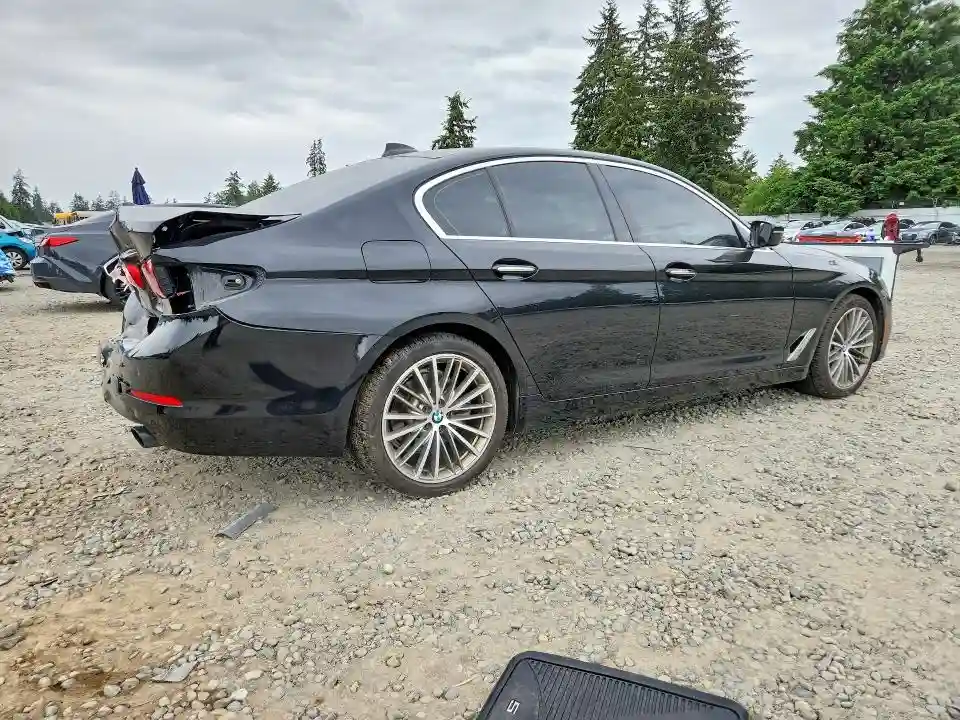 WBAJA7C33HWA69967 2017 BMW 5 SERIES-2