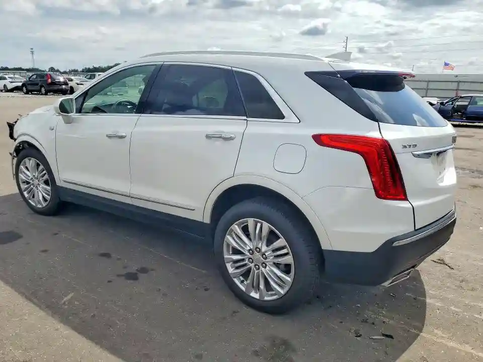 1GYKNERS7KZ289589 2019 CADILLAC XT5-1