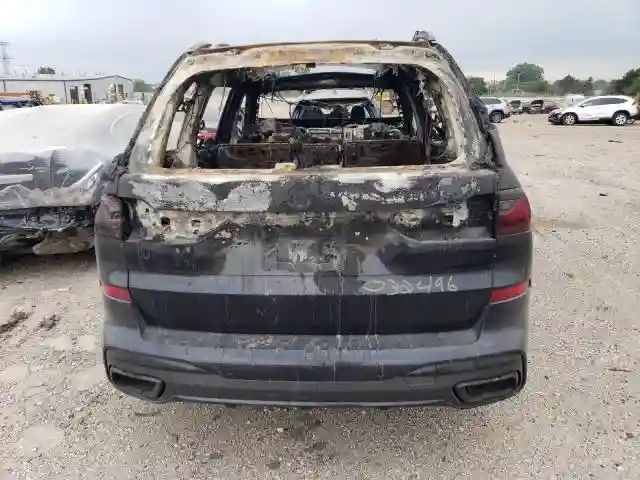 5UXCX6C01N9K20496 2022 BMW X7-5