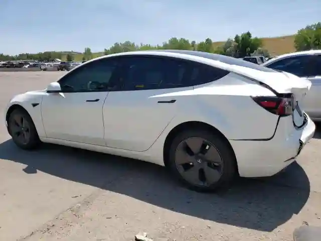 5YJ3E1EB8PF632948 2023 TESLA MODEL 3-1
