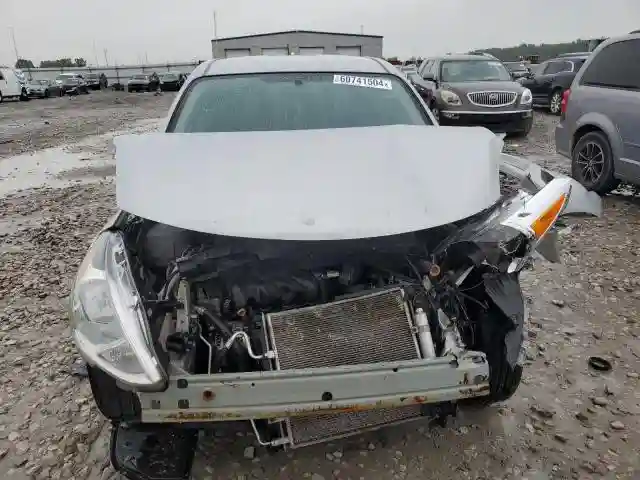 3N1CN7AP3KL844643 2019 NISSAN VERSA-4