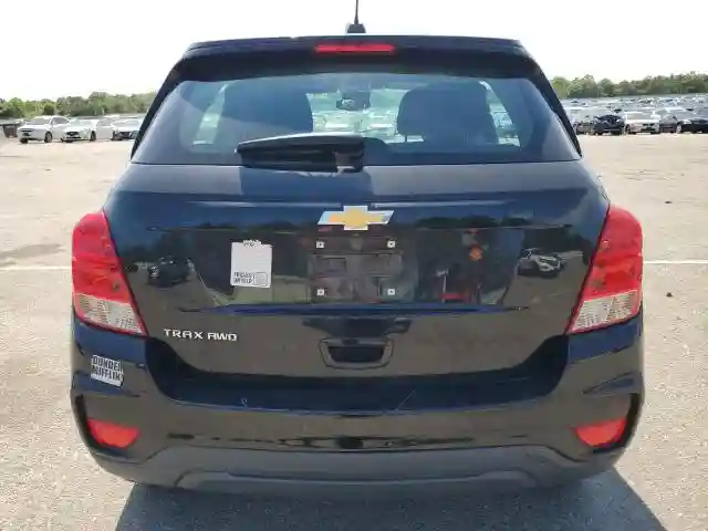 3GNCJNSB2KL129523 2019 CHEVROLET TRAX-5