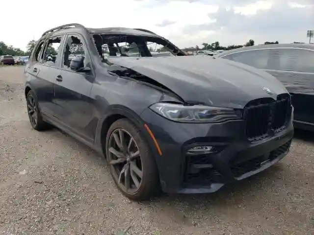 5UXCX6C01N9K20496 2022 BMW X7-3
