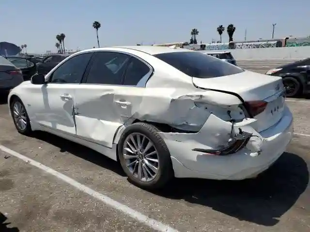 JN1EV7APXJM350096 2018 INFINITI Q50-1
