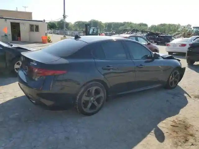 ZARFAEDN4H7535772 2017 ALFA ROMEO GIULIA-2