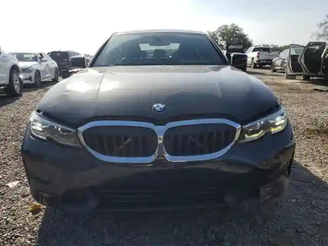 3MW5R1J58K8B03118 2019 BMW 3 SERIES-4
