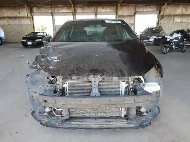 3VW547AU3HM040180 2017 VOLKSWAGEN GTI-4
