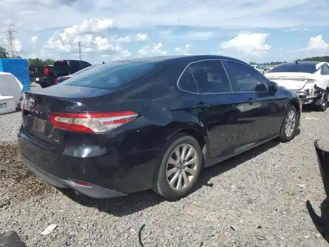 4T1B11HK2JU576227 2018 TOYOTA CAMRY-2