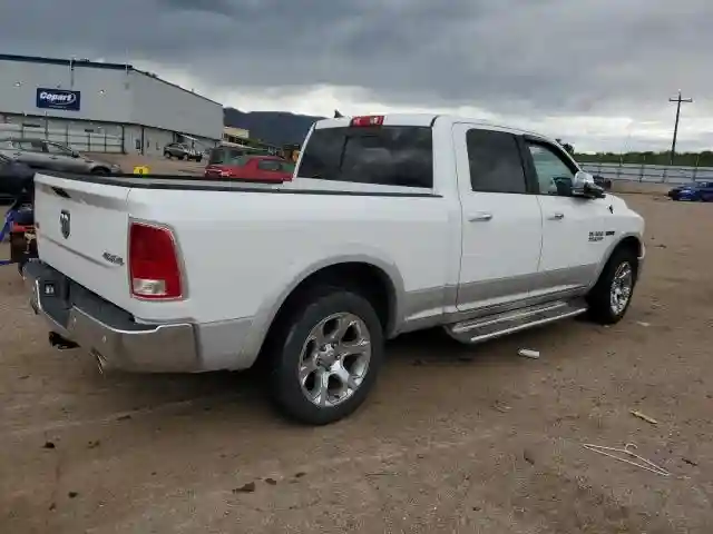 1C6RR7VMXHS604566 2017 RAM 1500-2