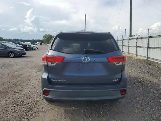 5TDKZRFH4HS215440 2017 TOYOTA HIGHLANDER-5