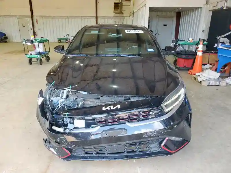 3KPF44AC0PE537810 2023 KIA FORTE-4