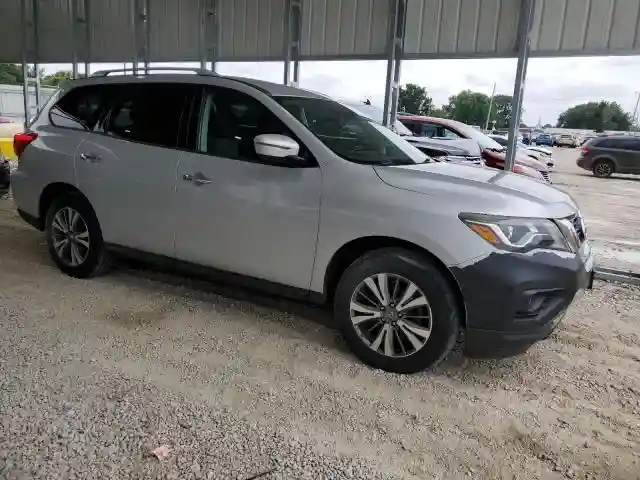 5N1DR2MM8HC615272 2017 NISSAN PATHFINDER-3