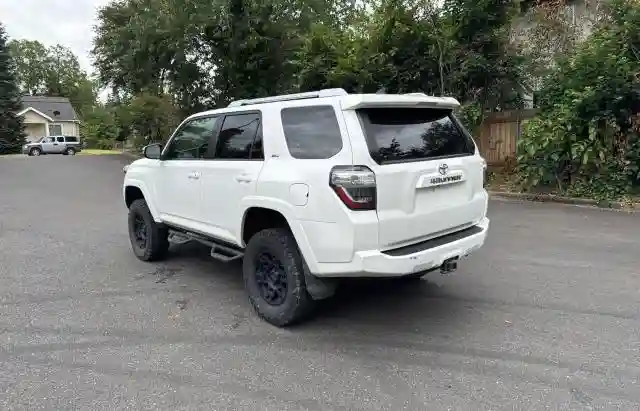 JTEBU5JR1H5434672 2017 TOYOTA 4RUNNER-2