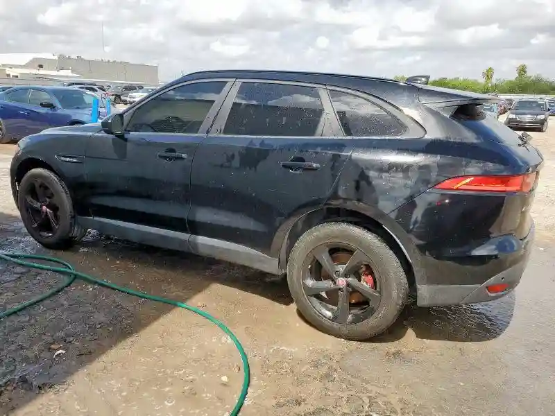 SADCJ2GX5JA203801 2018 JAGUAR F-PACE-1