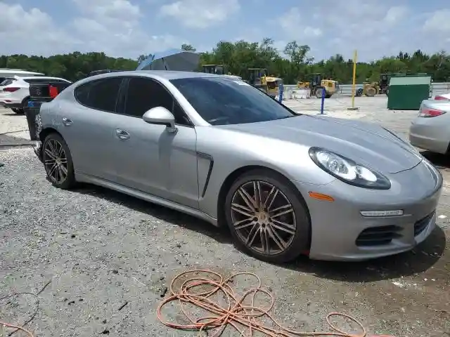 WP0AA2A76GL007665 2016 PORSCHE PANAMERA-3