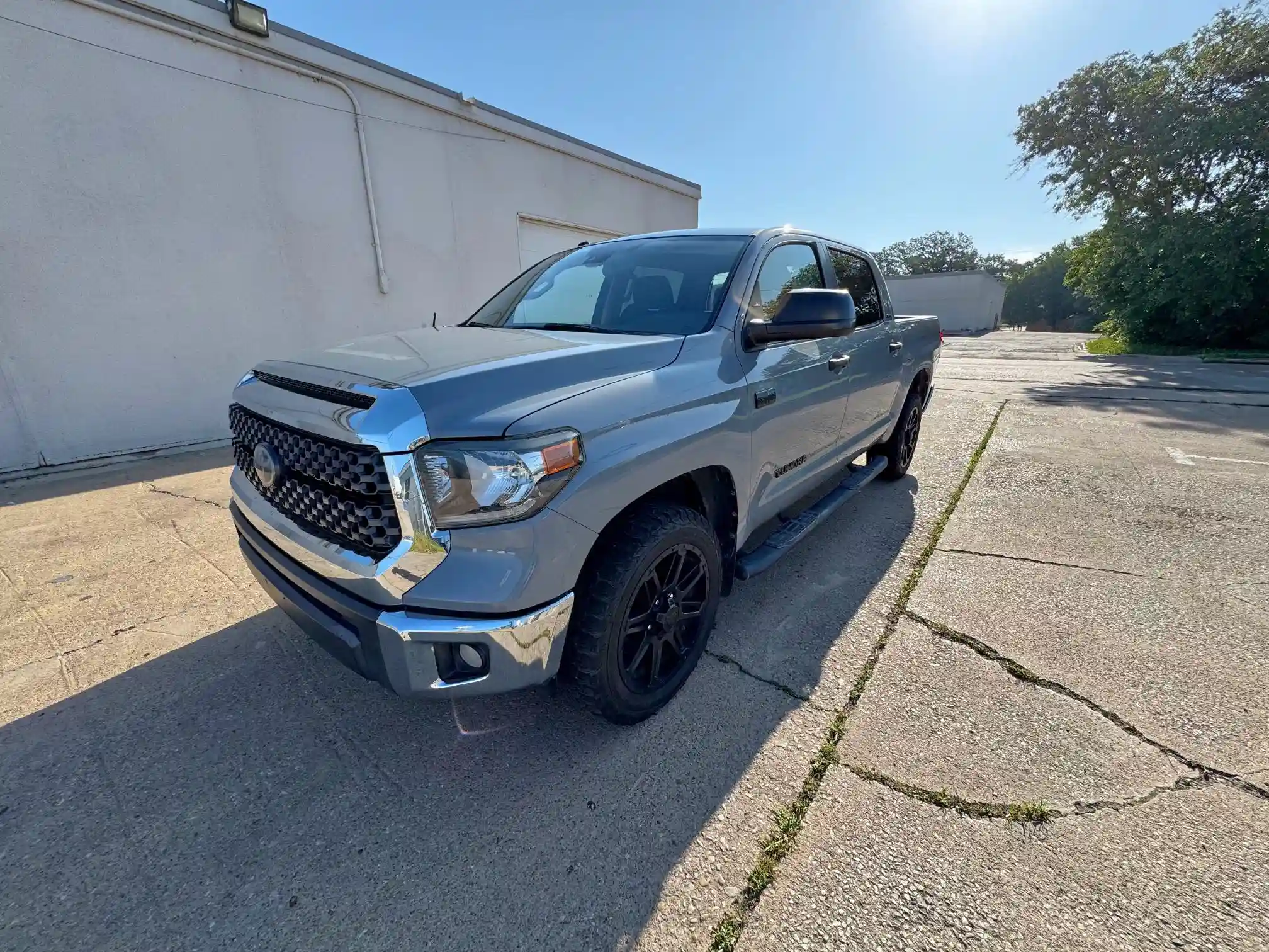5TFEY5F13KX247647 2019 TOYOTA TUNDRA-1