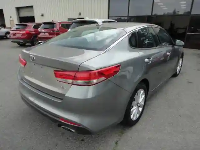 5XXGU4L39HG1773XX 2017 KIA OPTIMA-3