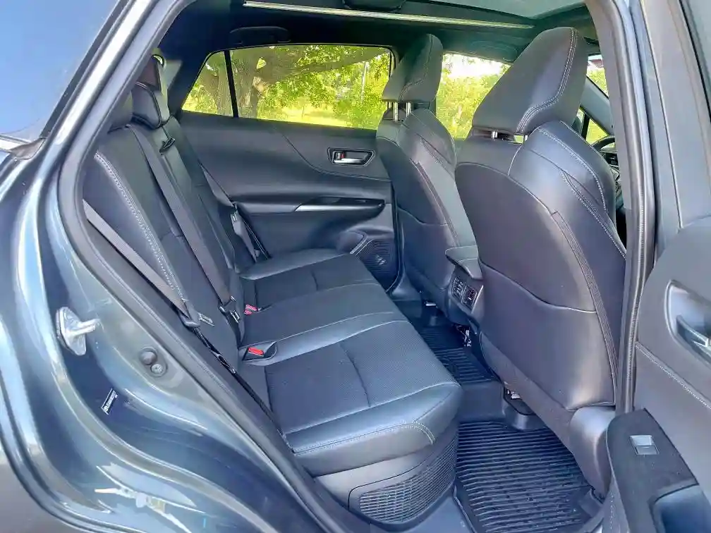JTEAAAAH1MJ019177 2021 TOYOTA VENZA-5