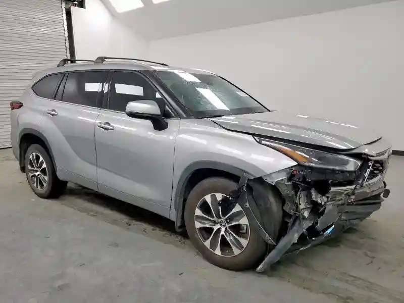 5TDHZRBH7MS072199 2021 TOYOTA HIGHLANDER-3