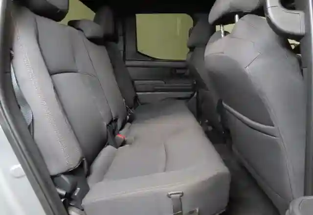 3TMKB5FNXRM010077 2024 TOYOTA TACOMA-5