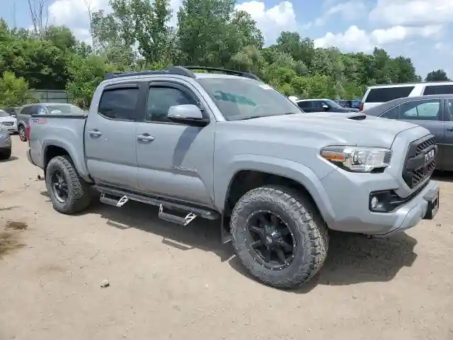 5TFCZ5ANXKX169074 2019 TOYOTA TACOMA-3