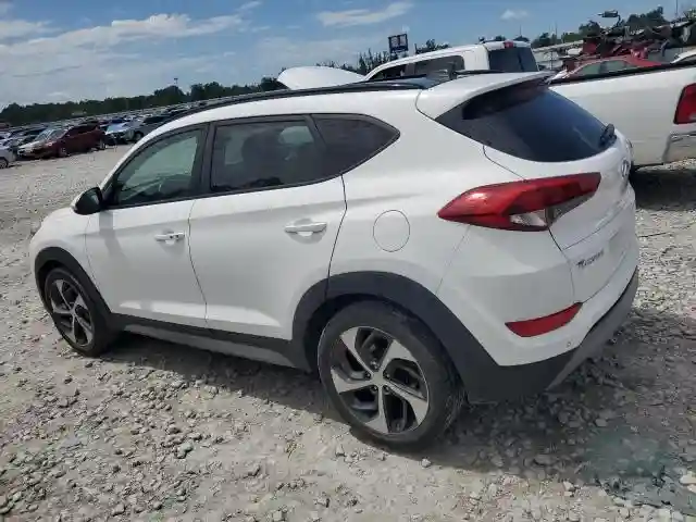 KM8J33A29JU703180 2018 HYUNDAI TUCSON-1