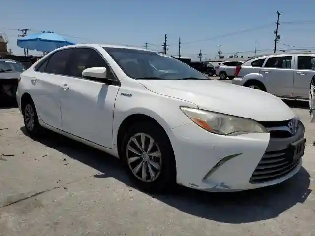 4T1BD1FK0HU203045 2017 TOYOTA CAMRY-3