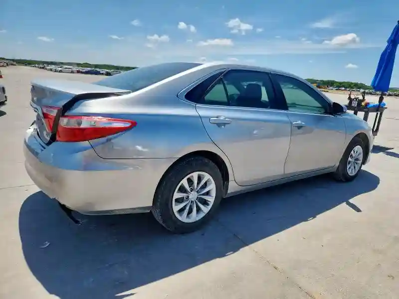 4T4BF1FK8FR511013 2015 TOYOTA CAMRY-2