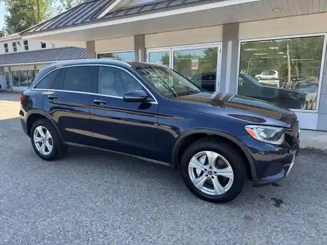 WDC0G4KB6HF256258 2017 MERCEDES-BENZ GLC-CLASS-0