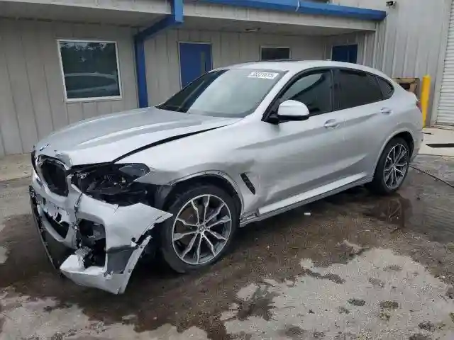 5UXUJ3C55KLA58728 2019 BMW X4-0