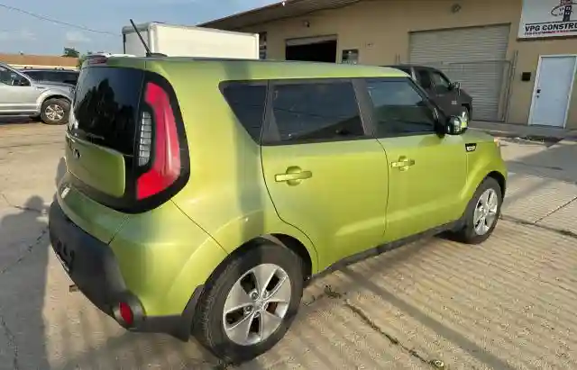 KNDJN2A29G7836361 2016 KIA SOUL-3