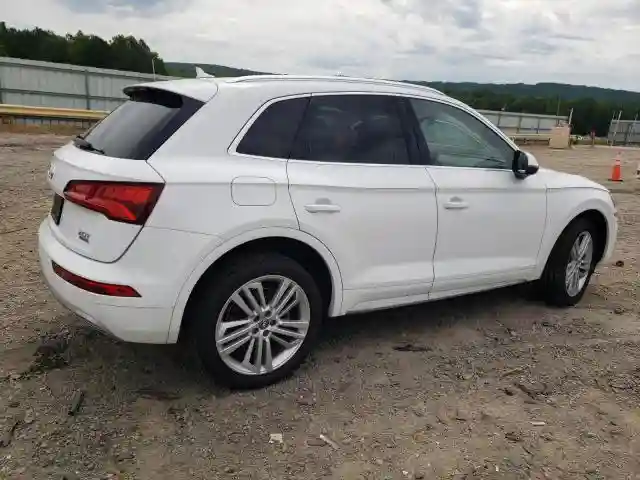 WA1BNAFY1J2110844 2018 AUDI Q5-2