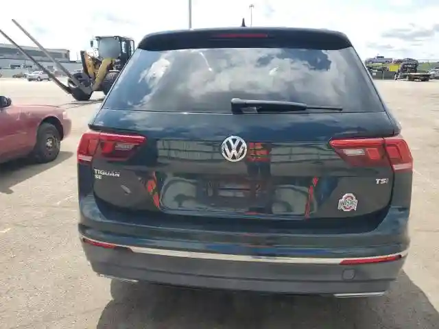 3VV3B7AX5JM168521 2018 VOLKSWAGEN TIGUAN-5