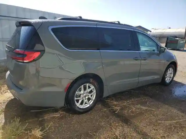 2C4RC1BG1NR132907 2022 CHRYSLER PACIFICA-2