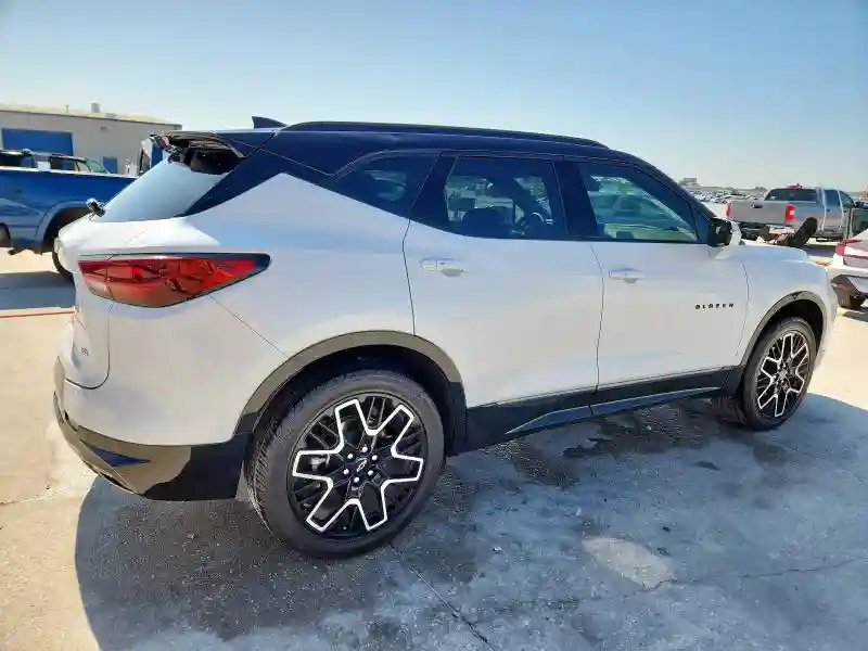 3GNKBERS0PS229485 2023 CHEVROLET BLAZER-2