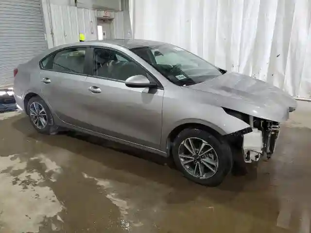 3KPF24ADXPE626203 2023 KIA FORTE-3