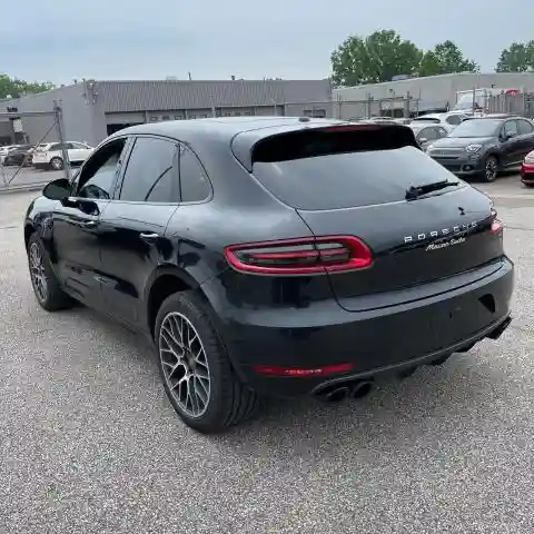 WP1AF2A5XFLB99315 2015 PORSCHE MACAN-2
